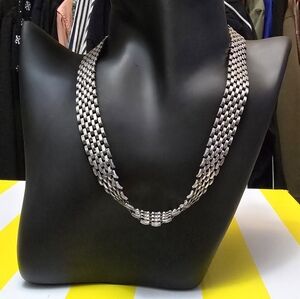 Elegant Trifari Silver Tone Choker Necklace #0904